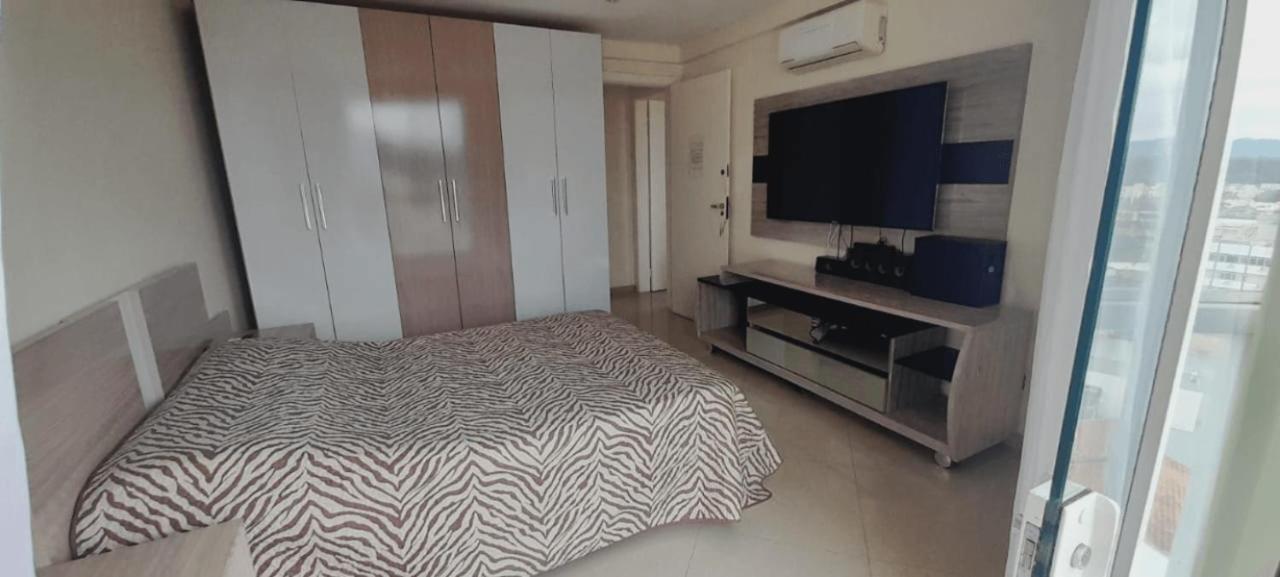 Lindo Apartamento No Coracao Da Cidade - Apartamento Inteiro Ou Seja Nao E Compartilhado Com Outras Pessoas - Perto De Tudo - 2 Quartos - Ar Condicionado - Churrasqueira - Cozinha Completa - 120 Metros Quadrados Ao Todo - Quartos Com 12 Metros Quadra Uniao Da Vitoria Exterior foto